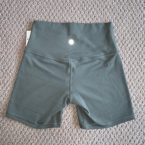 Lululemon Grey Sage Align shorts 6” - Picture 3 of 5